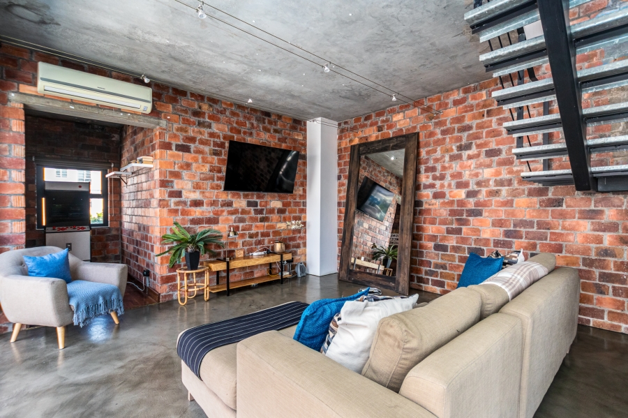 2 Bedroom Property for Sale in Cape Town City Centre Western Cape